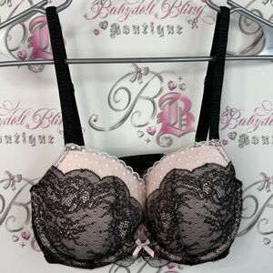 Victoria’s Secret dream angels lace Demi bra ribbon Black and Pink Lace Bra
